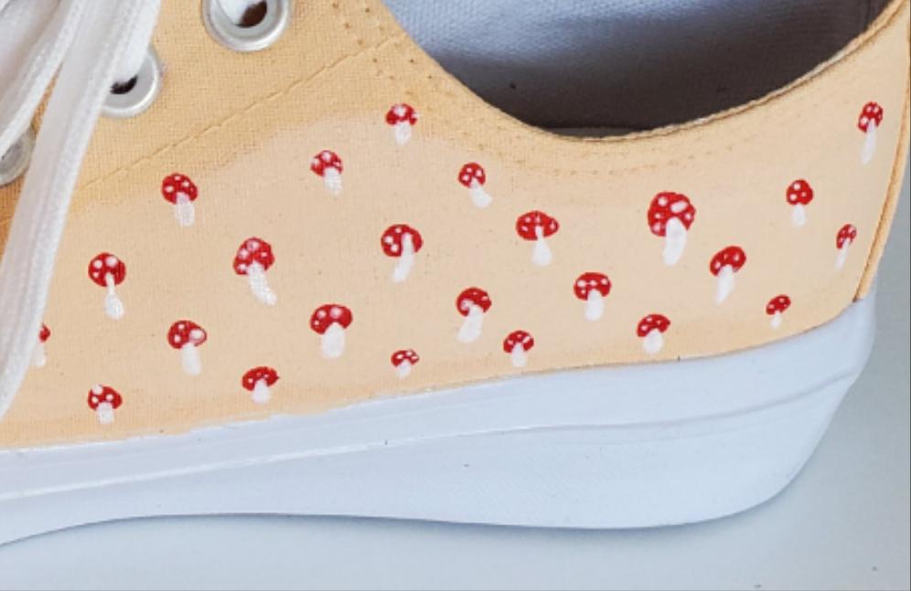 Mini mushroom sneakers