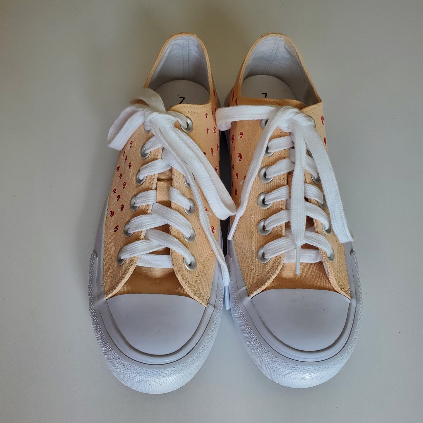 Mini mushroom sneakers
