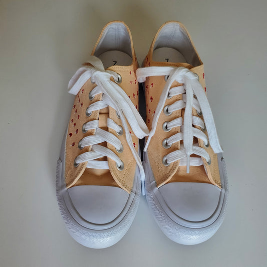 Mini mushroom sneakers